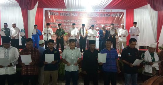 Bupati Meranti Bersama Kapolda dan Danrem 031/WB Deklarasikan Anti Hoax